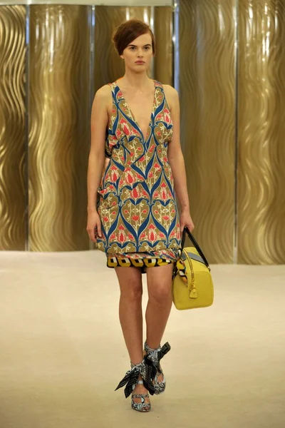 Look 23